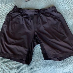 LuLuLemon T.H.E. Short linerless black XL